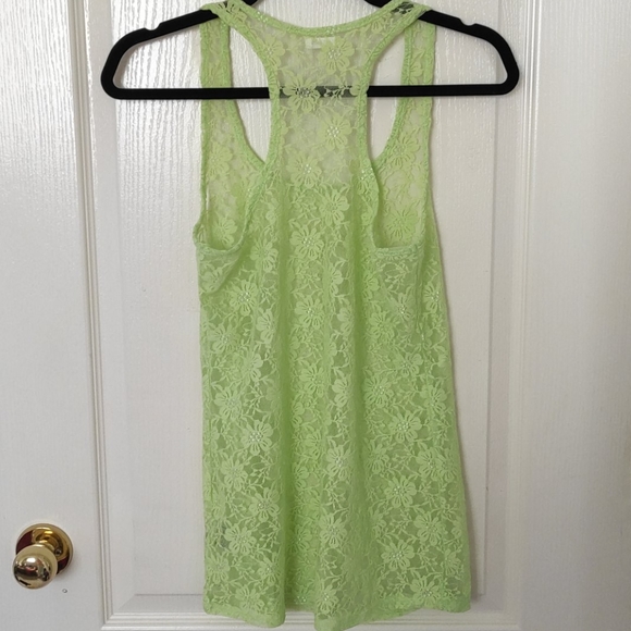 Tank - Picture 2 of 4